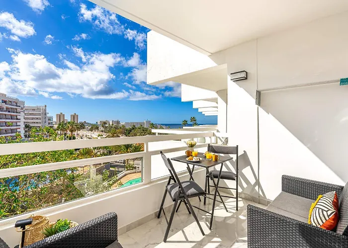 Golden View Ponderosa Апартаменти Адехе