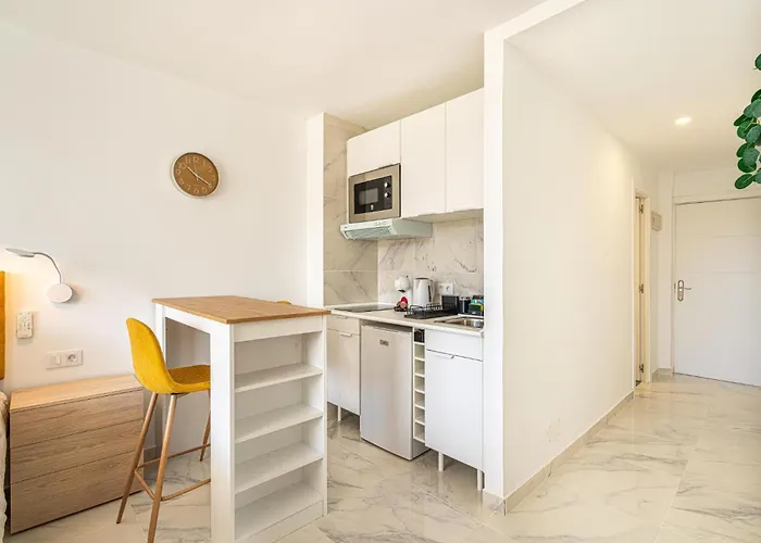 Апартаменти Golden View Ponderosa