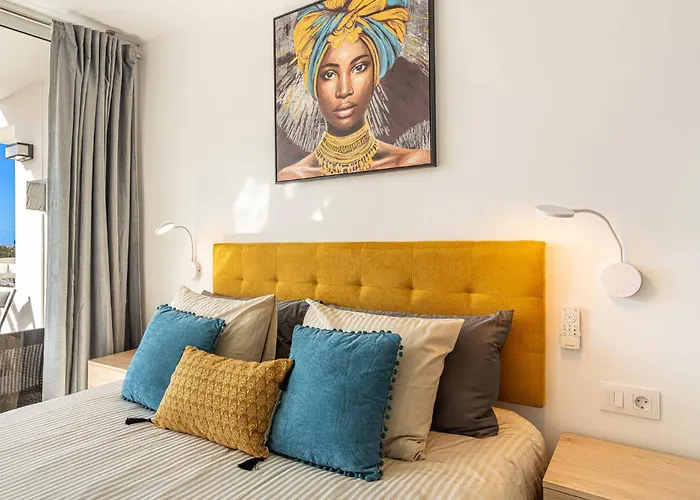 Апартаменти Golden View Ponderosa *