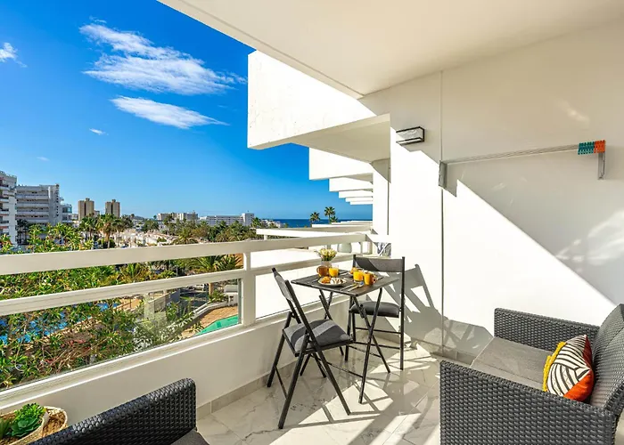 Golden View Ponderosa Апартаменти Адехе