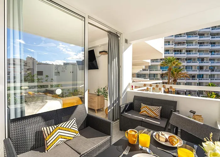 Golden View Ponderosa Апартаменти Адехе